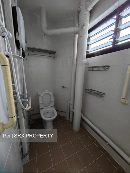 Blk 305 Hong Kah East Garden (Jurong East), HDB 5 Rooms #578101531